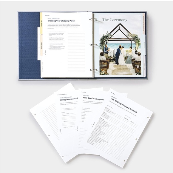 The Knot Ultimate Wedding Planner & Organizer - Picture 3 of 5